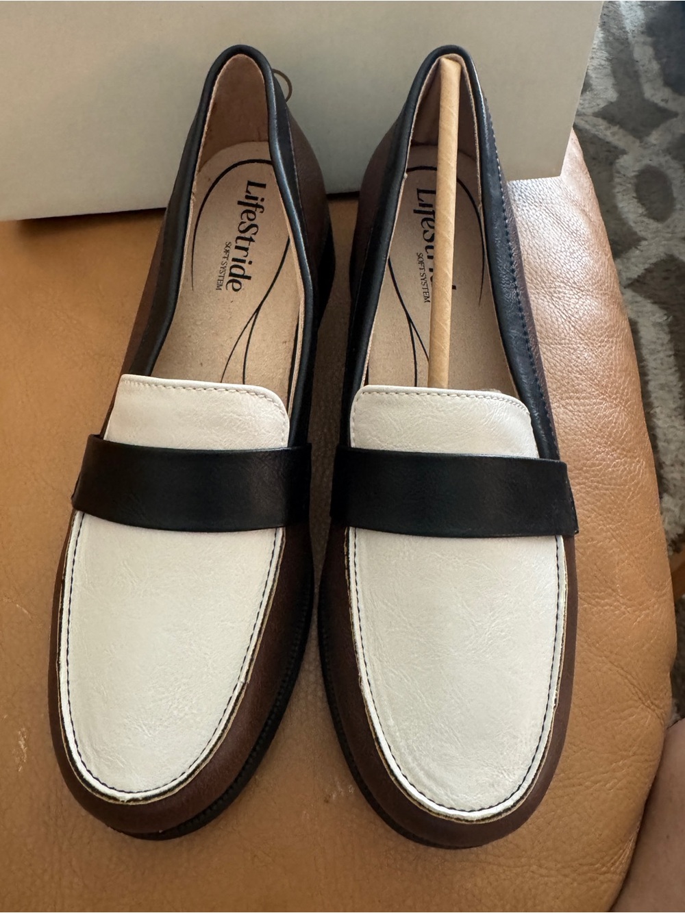 Life Stride Sonoma women's Loafers in Brown, Black & Cream Sz 8.5 - Picture 2 of 8